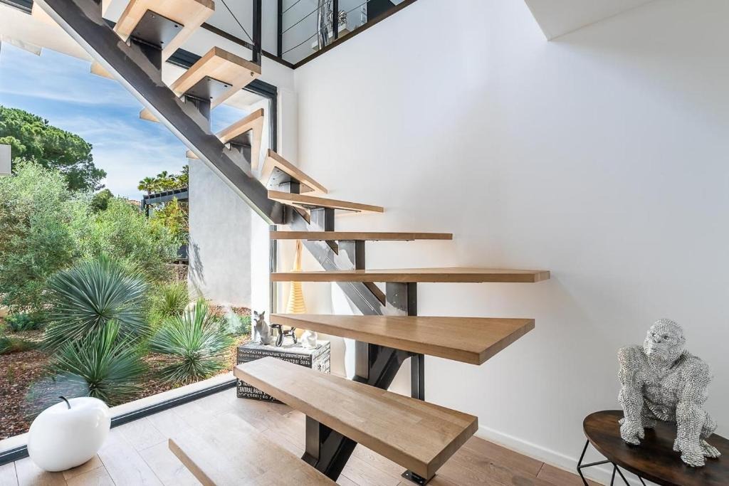 Villa avec barbecue, jacuzzi et jardin | Vue mer — photo 20