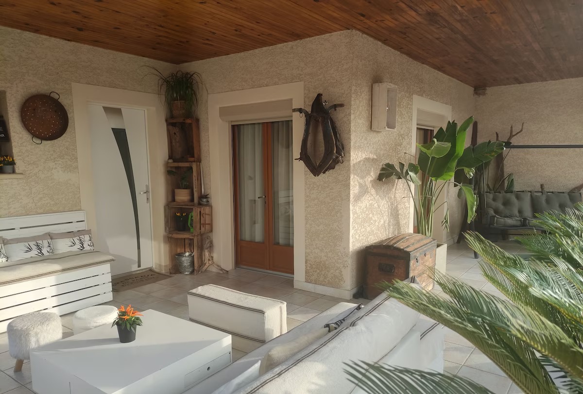 Villa d’Exception à Loupian : Sérénité et Vue Panoramique sur l'Étang de Thau — photo 9