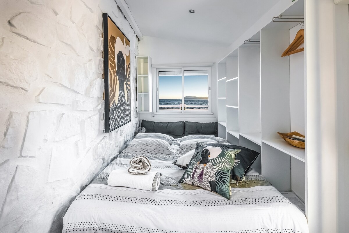 Villa Pieds dans l'Eau – Le Paradis Privé face à la Baie — photo 14