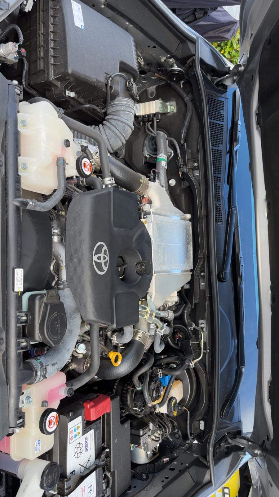 Toyota Hilux  Invincible 2.4 D-4D 150 ch Rc23 — miniature 14