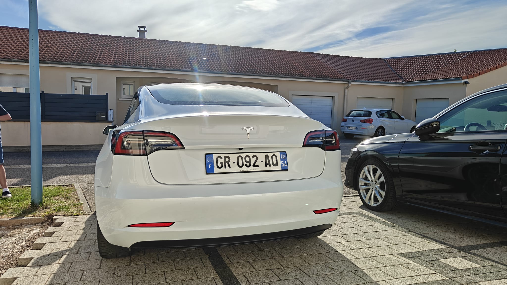 Tesla  Model 3 Grande Autonomie Propulsion — miniature 9