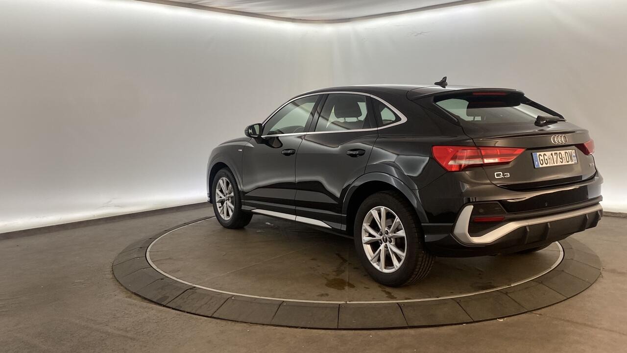 Jaguar E-Pace R DYNAMIC SE P300E PHEV BVA AWD