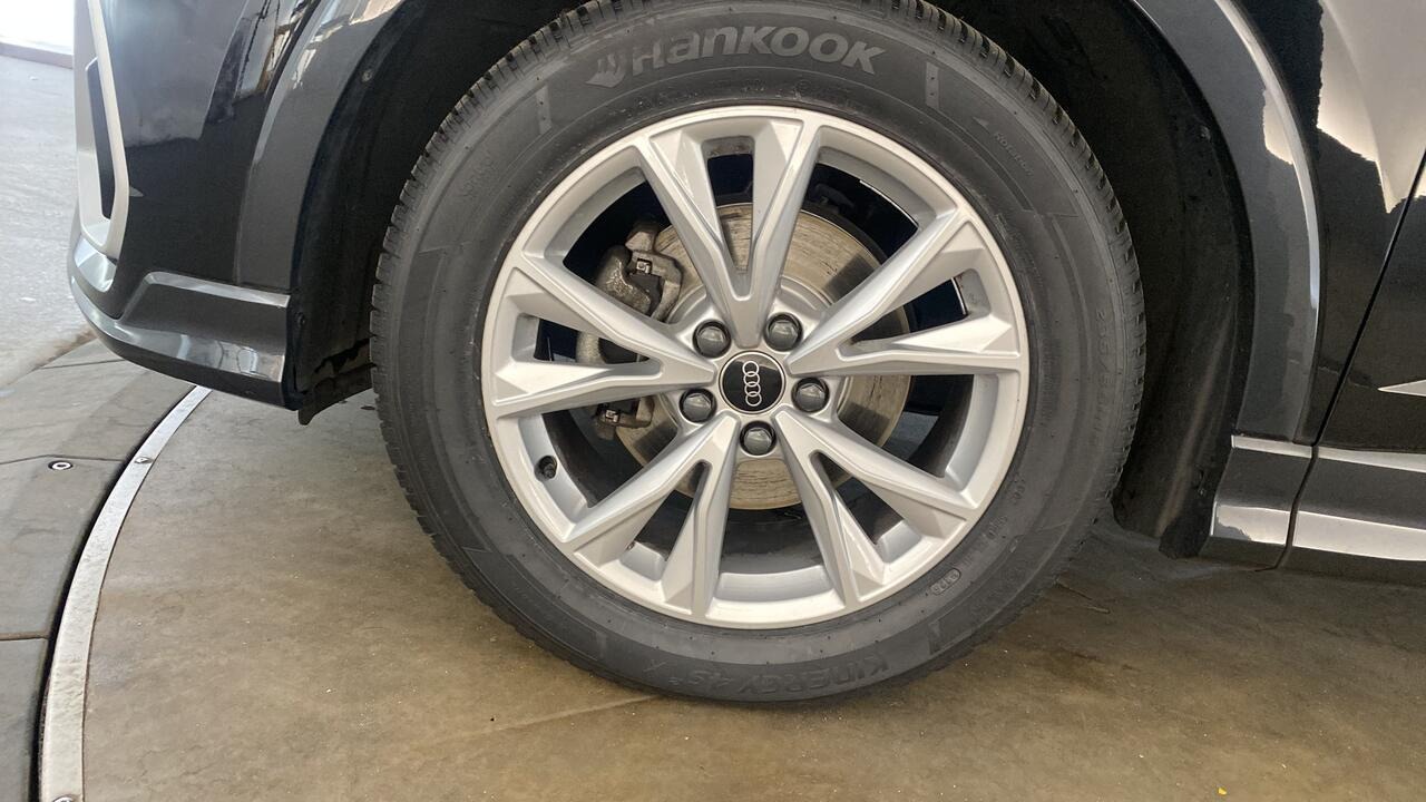 Jaguar E-Pace R DYNAMIC SE P300E PHEV BVA AWD