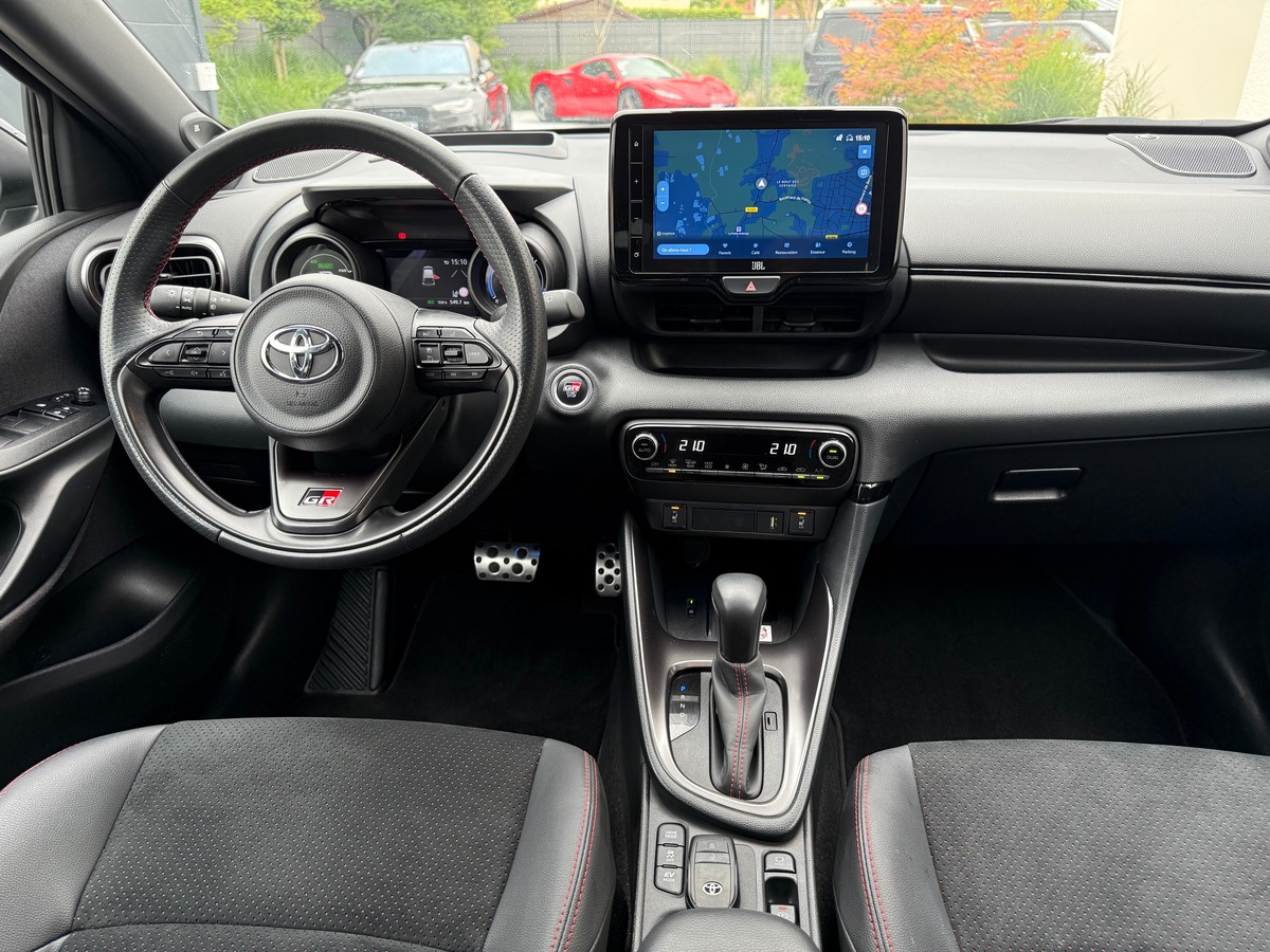 Toyota yaris gr 1.5l 116 ch hybrid