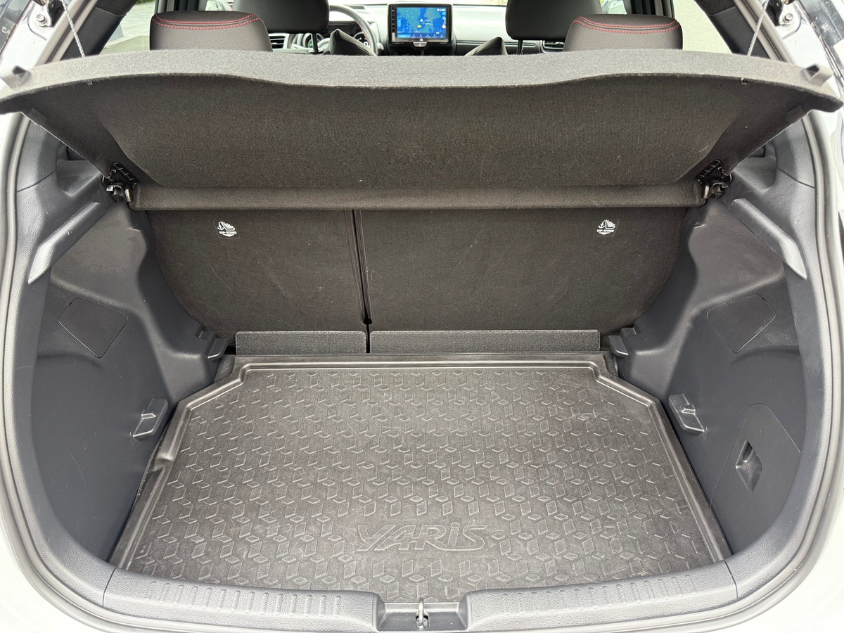 Toyota yaris gr 1.5l 116 ch hybrid